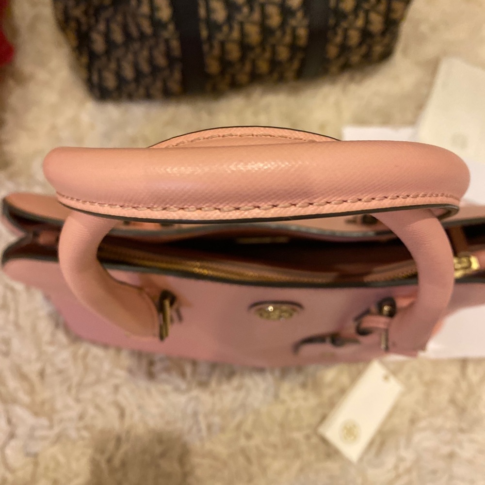 Tory Burch Robinson Dome bag - Picture 5 of 15